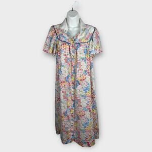 Vintage Models Coat House Coat Robe Dress Cotton White Floral Snap Closure XS/S